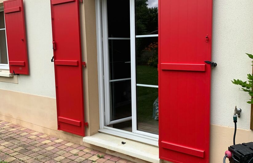 Volets battants en aluminium